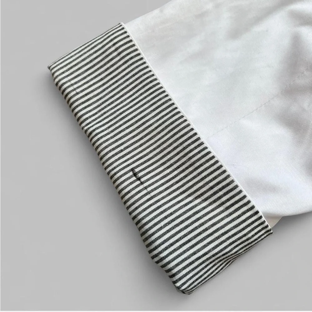 Vintage-Inspired White Blazer Jacket - Picture 6 of 6